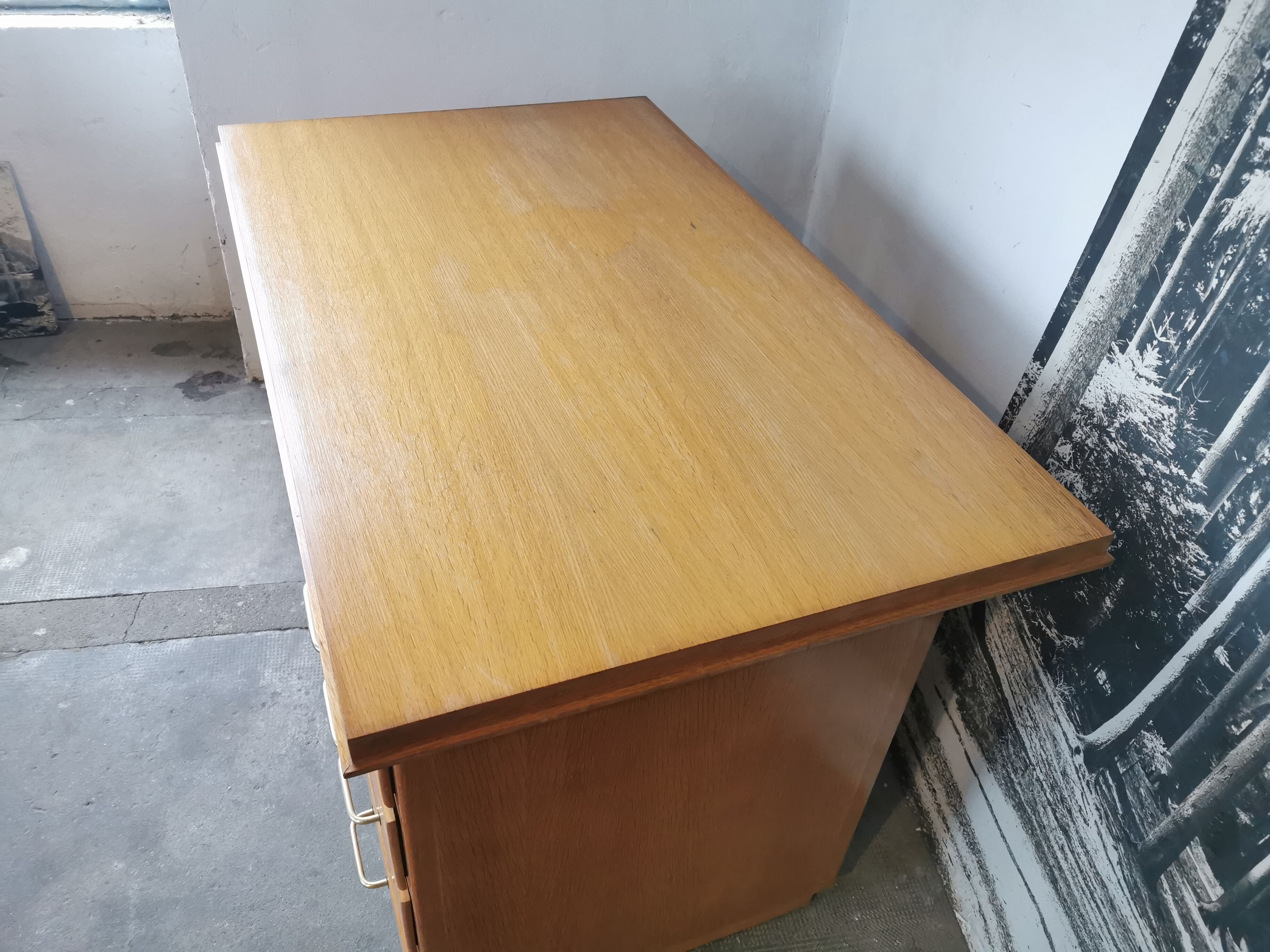 Bureau vintage des années 60