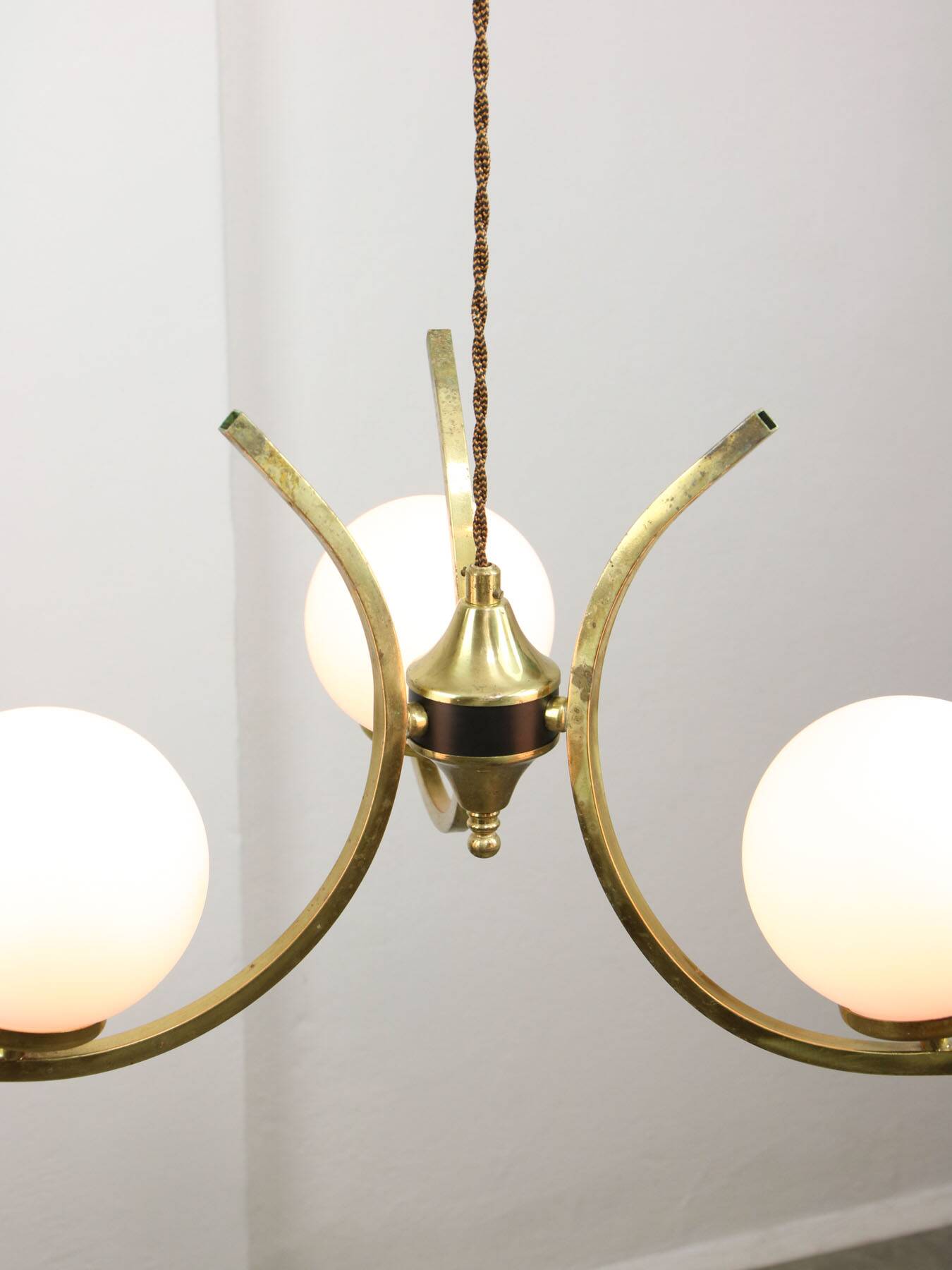 Mid-Century Italian Brass and Opaline Chandelier