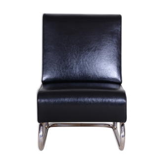 Fauteuil en cuir noir tchéquie des années 1930