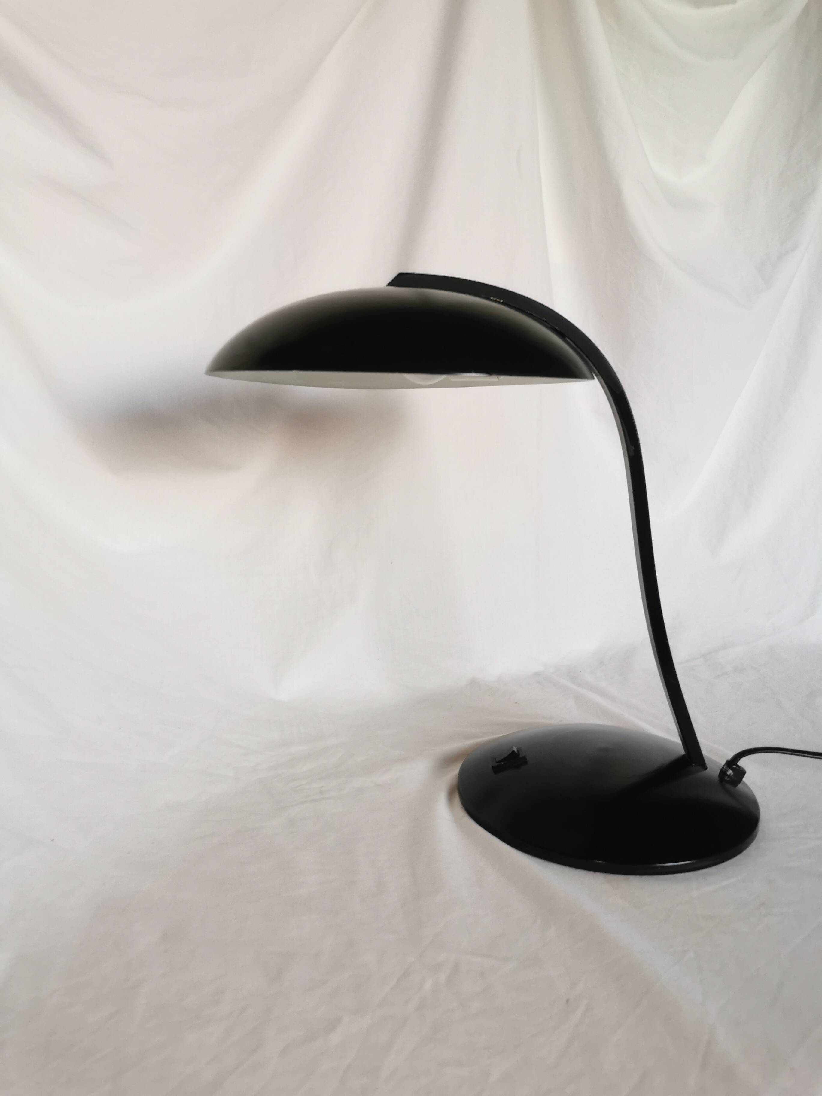Mushroom lamp in black lacquered steel model Z290, Veneta Lumi, Italy, 1980