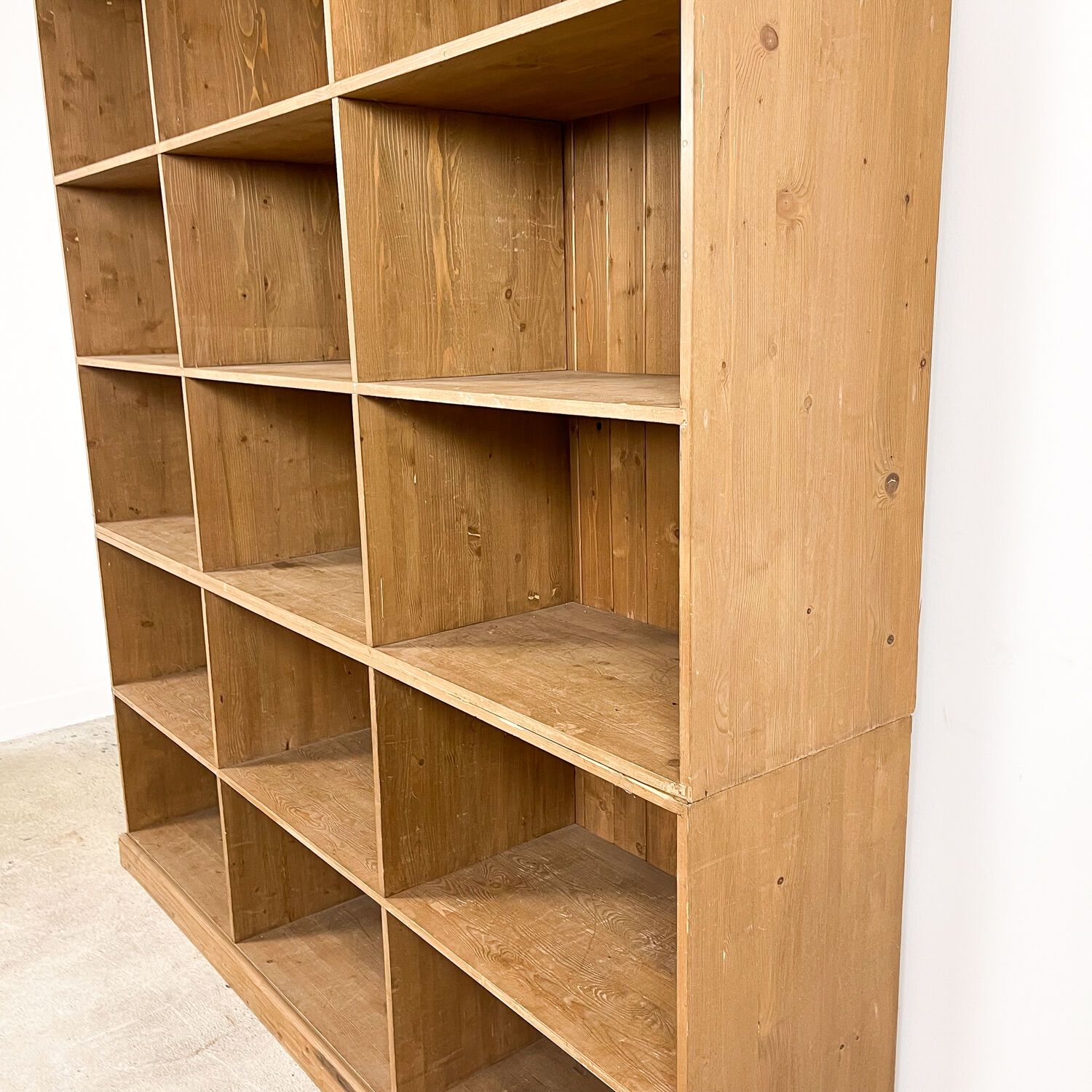 Pine wooden storage shop cabinet