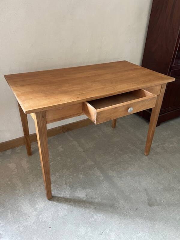 Farm table with a drawer