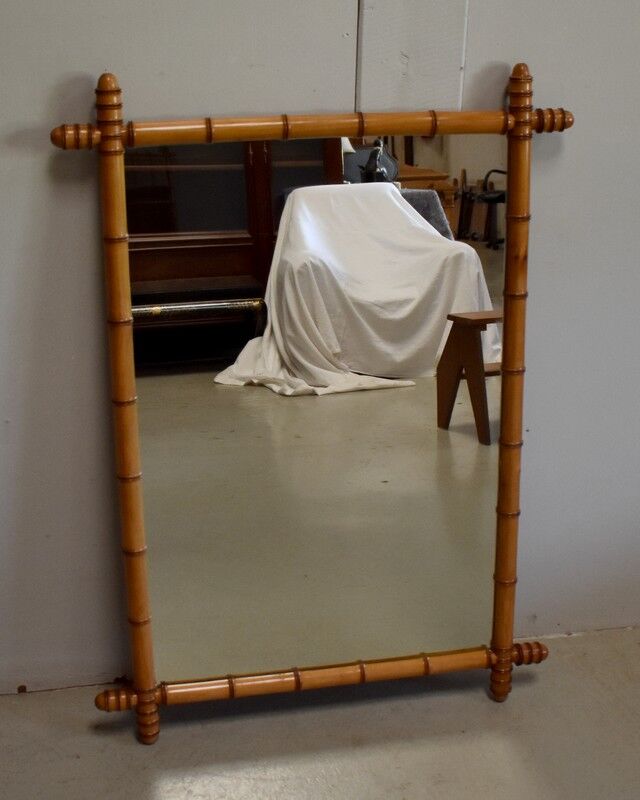 Mirror in massive merisier, 1920