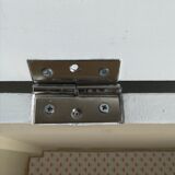 Chest bench
