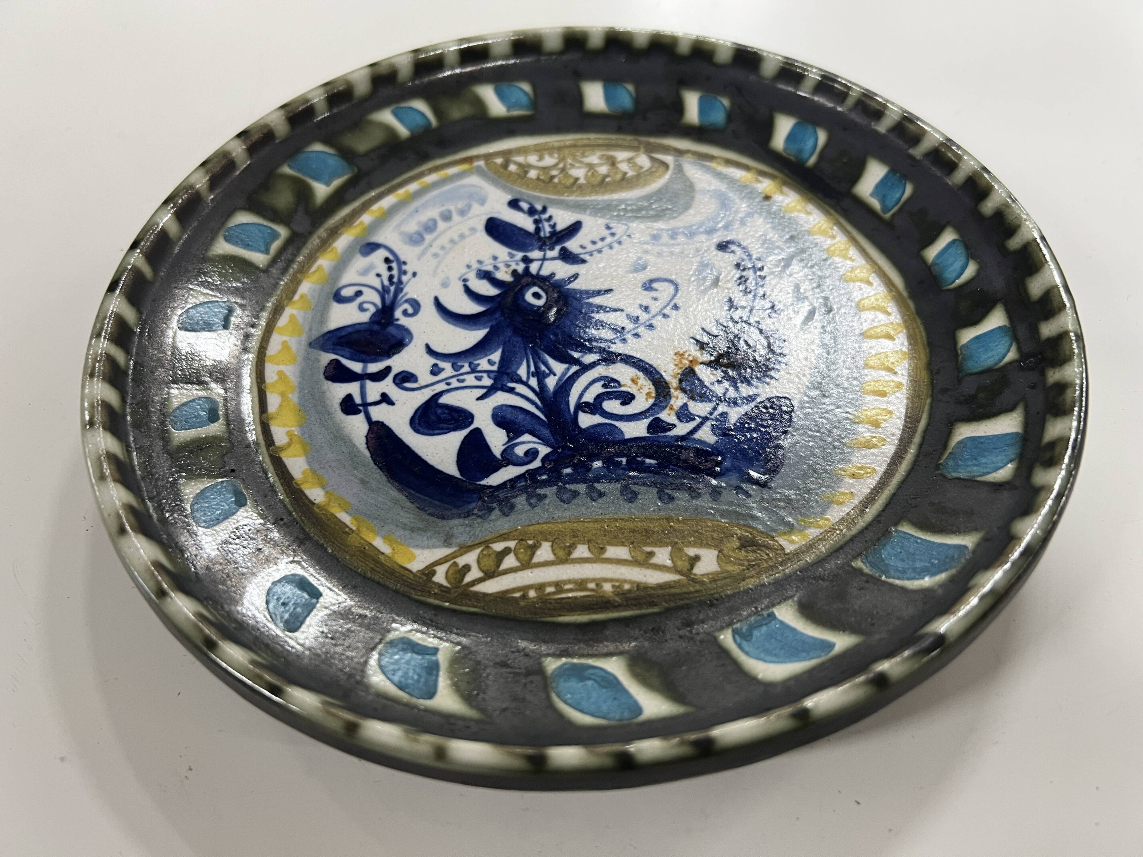 Old decorative plate in Ceramic Keraluc de Quimper