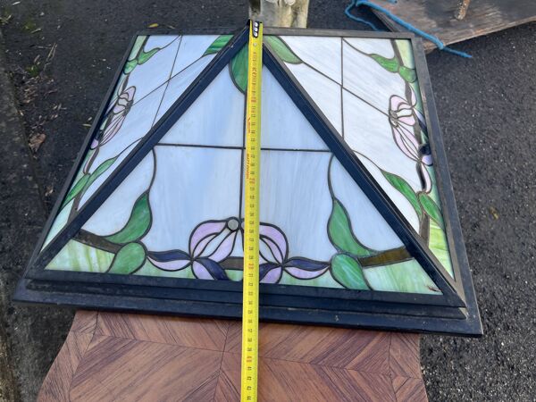 Abat-Jour Plafonnier Carré Type Tiffany – Vitraux Floraux style Art Nouveau