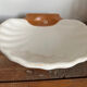 6 shell-shaped bowls