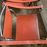 2 fauteuils LC1  design Le Corbusier pour Cassina
