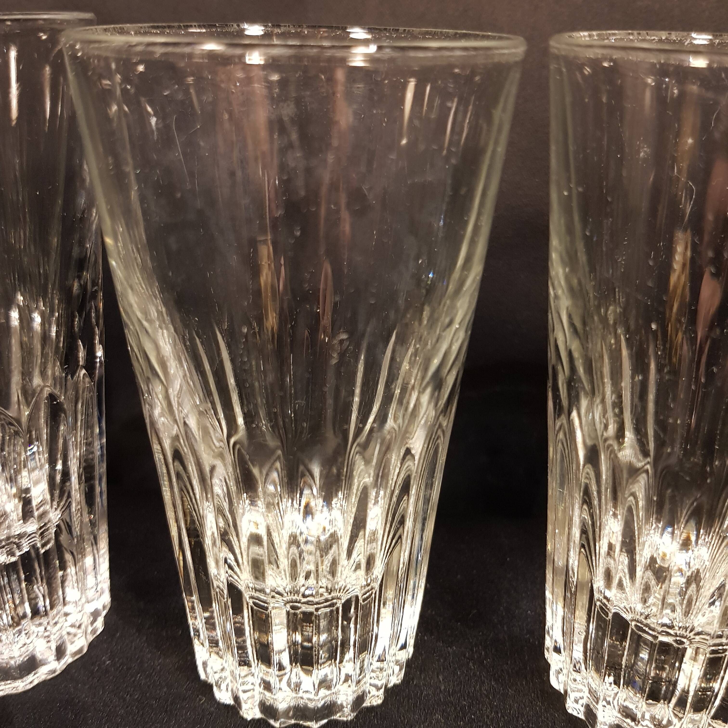 Set of 5 anisette glasses