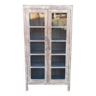 Armoire vitrée en bois ancien blanchi