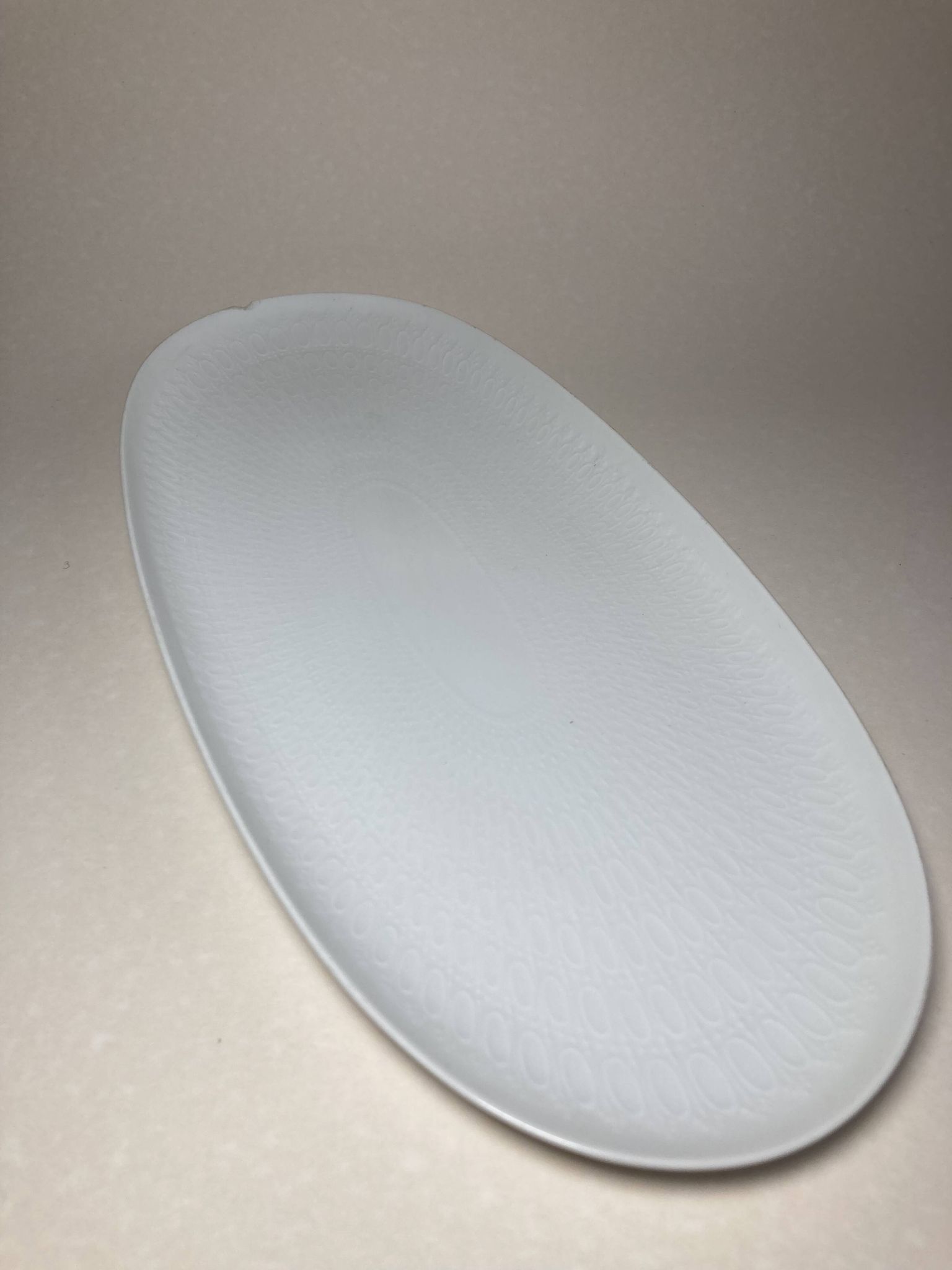 Plats en porcelaine