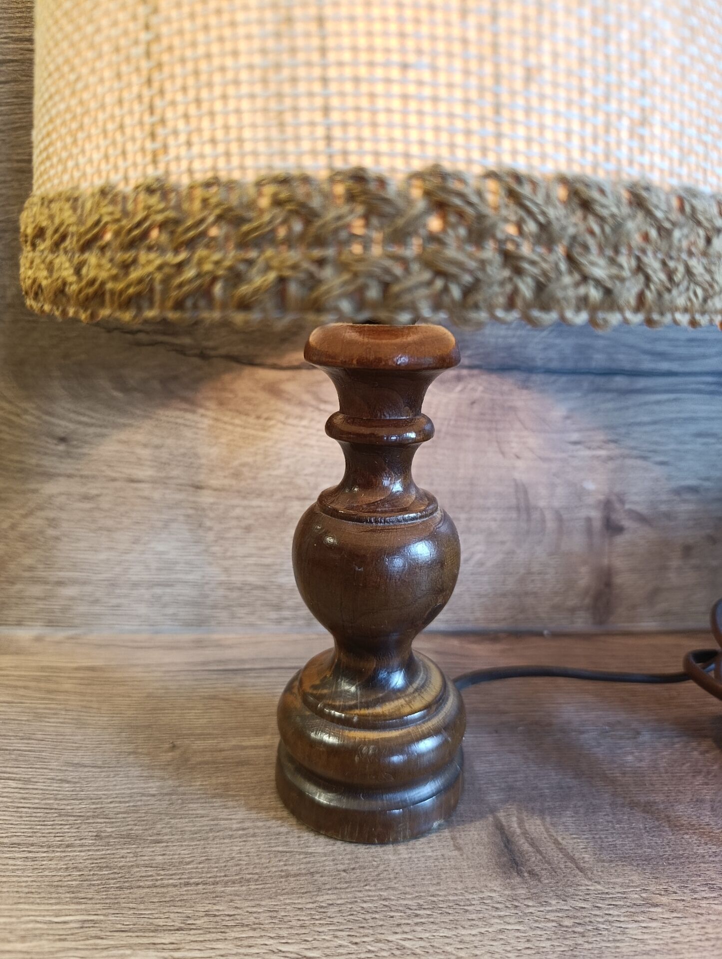 wood and jute table lamp, rustic chic