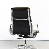 Charles & Ray Eames Softpad Executive Chair EA219 for Vitra