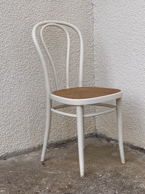 Chaise bistrot cannée