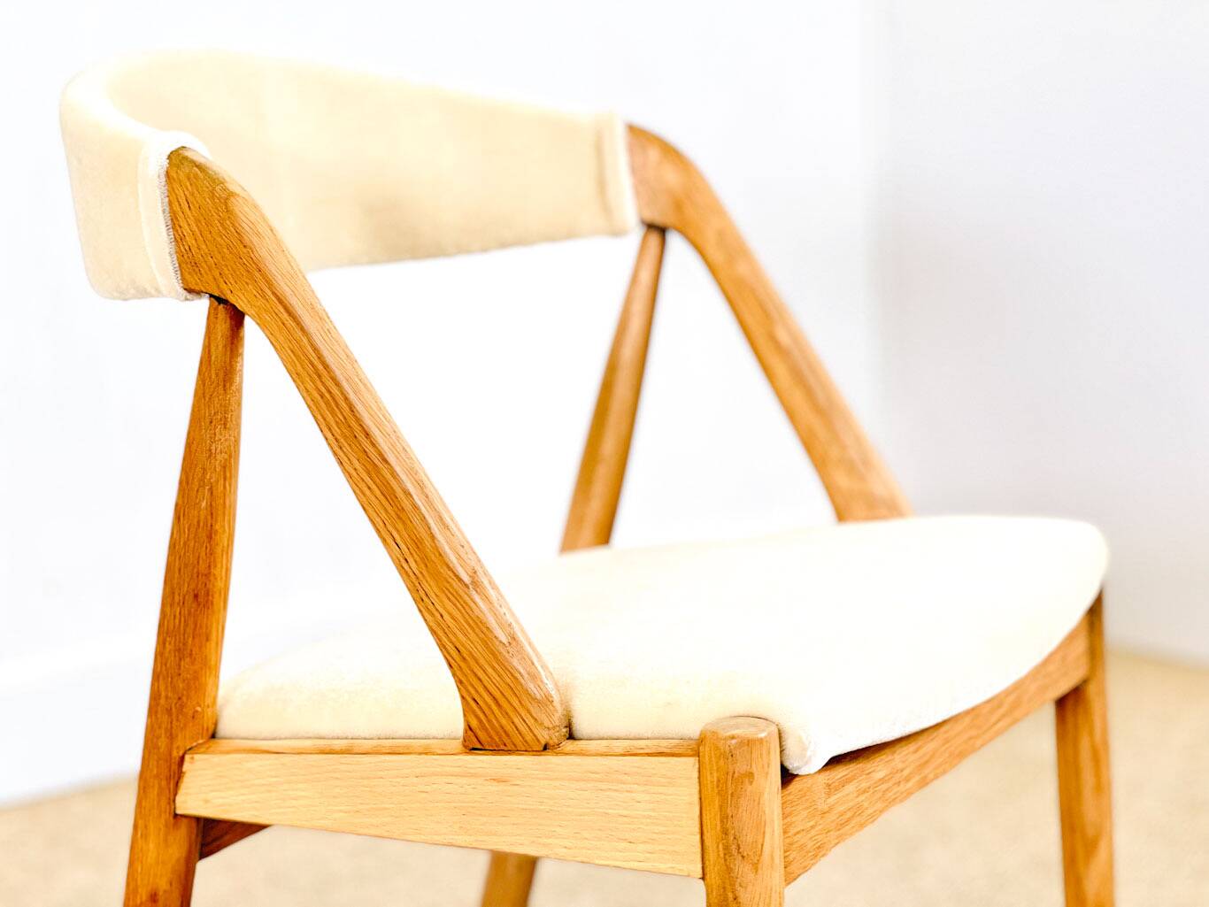Set of four oak dining chairs by Kai Kristensen (Model 31)