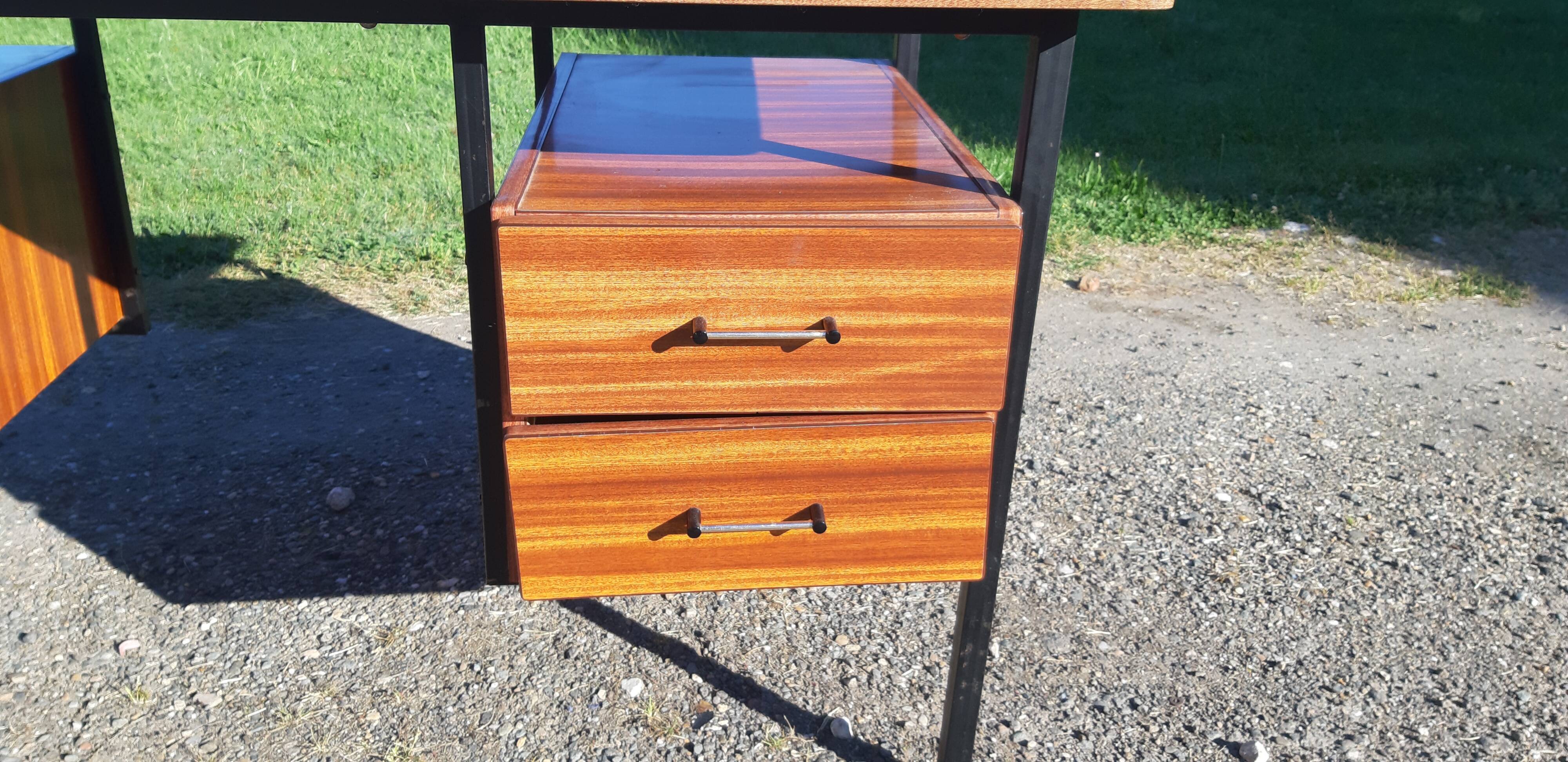 Vintage office of the 60s metal and formica
