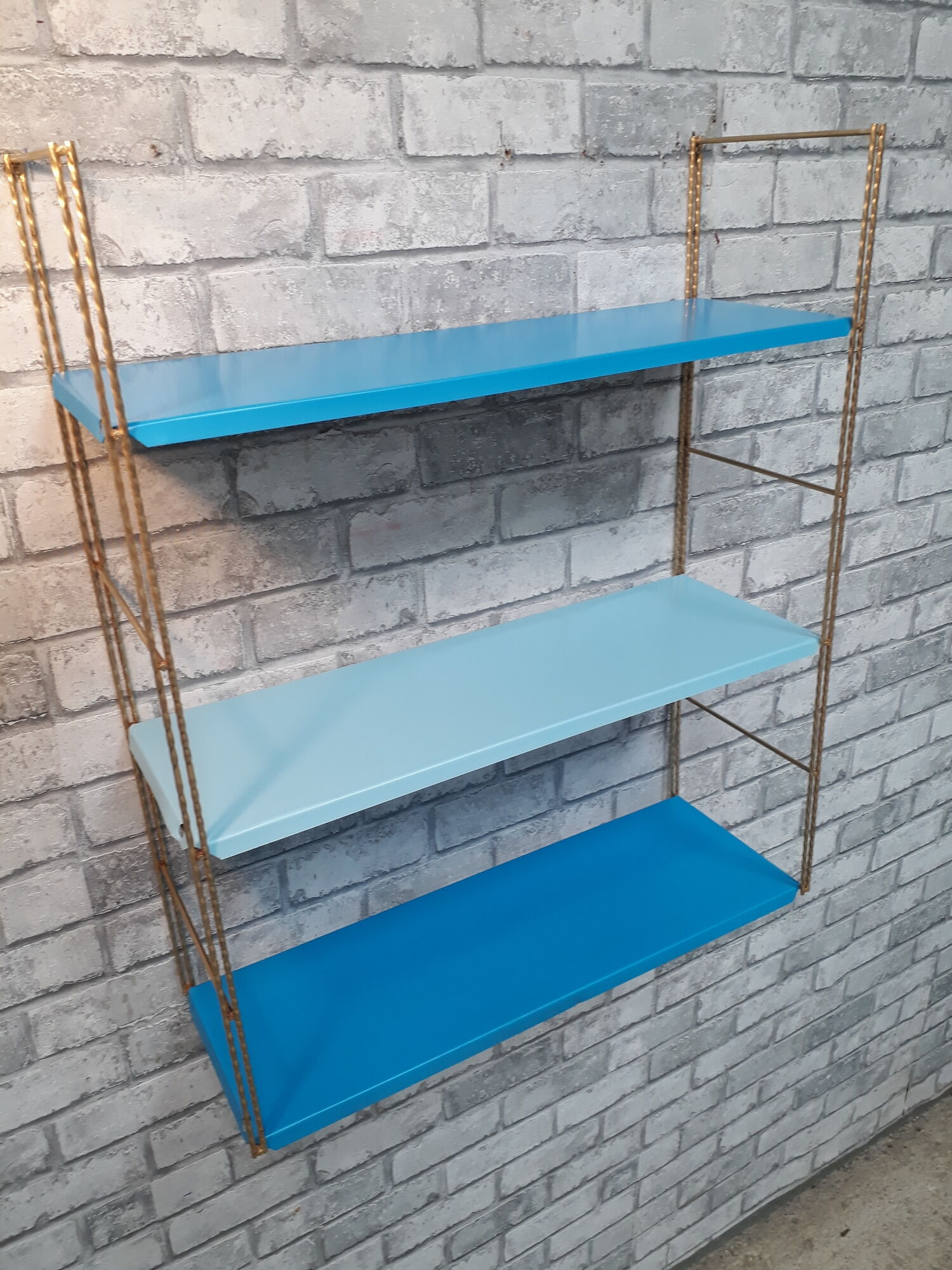 Shelf 1960