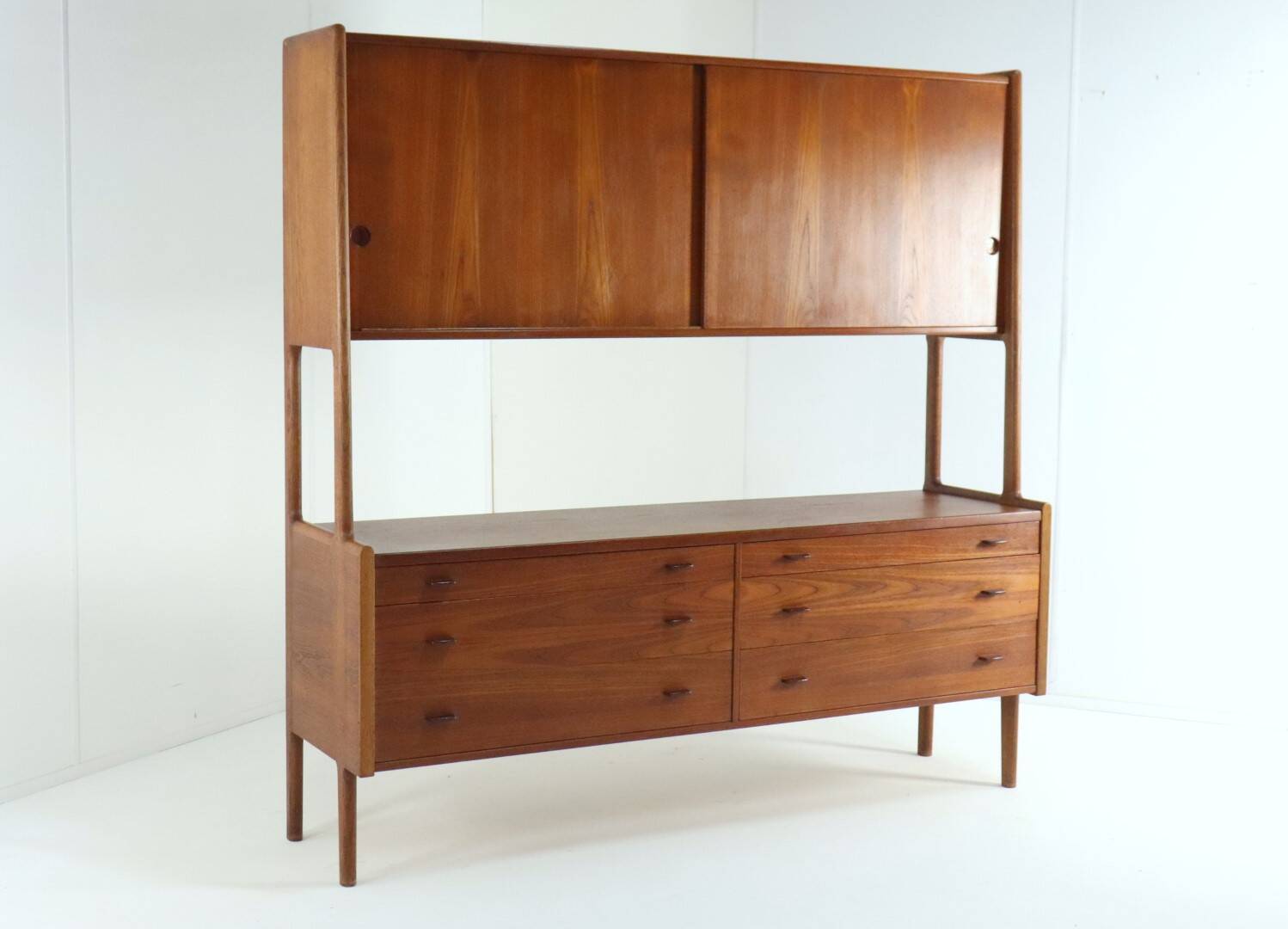 Hans Wegner voor RY mobler RY-20 kast - Deens design