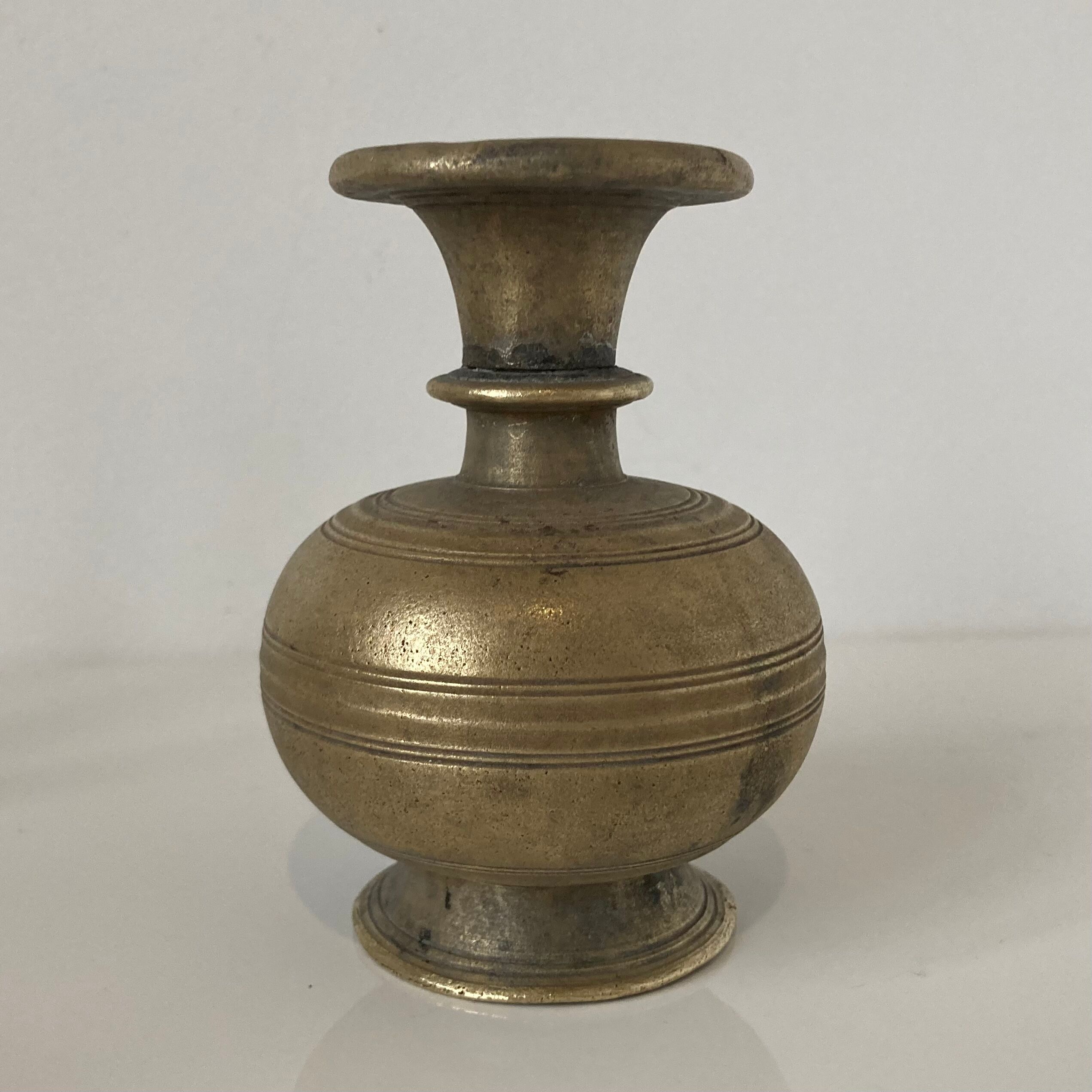 Bronze vase from India or Southeast Asia