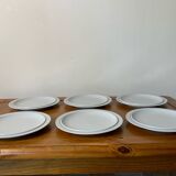 White and silver plates