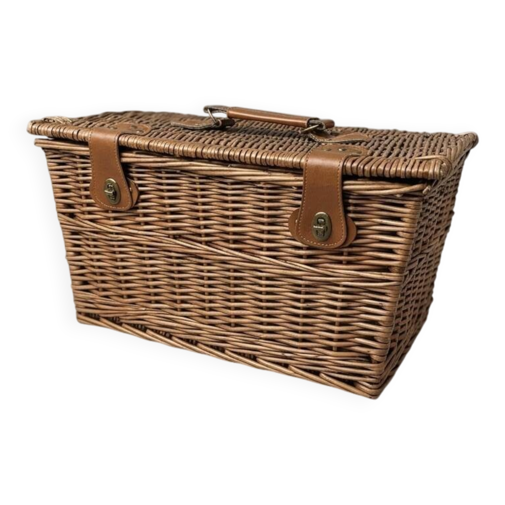 English brand picnic basket Country Cottage