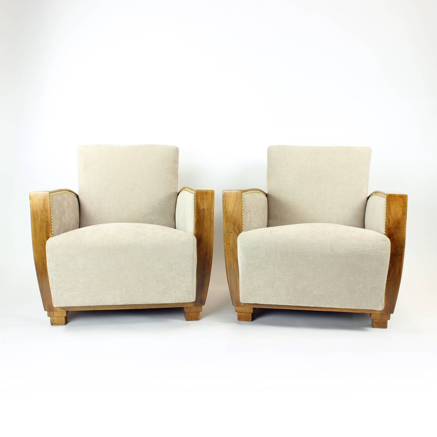 Set Of Two Art Deco Armchairs In Walnut And Fabric, Czechoslovakia 1930s