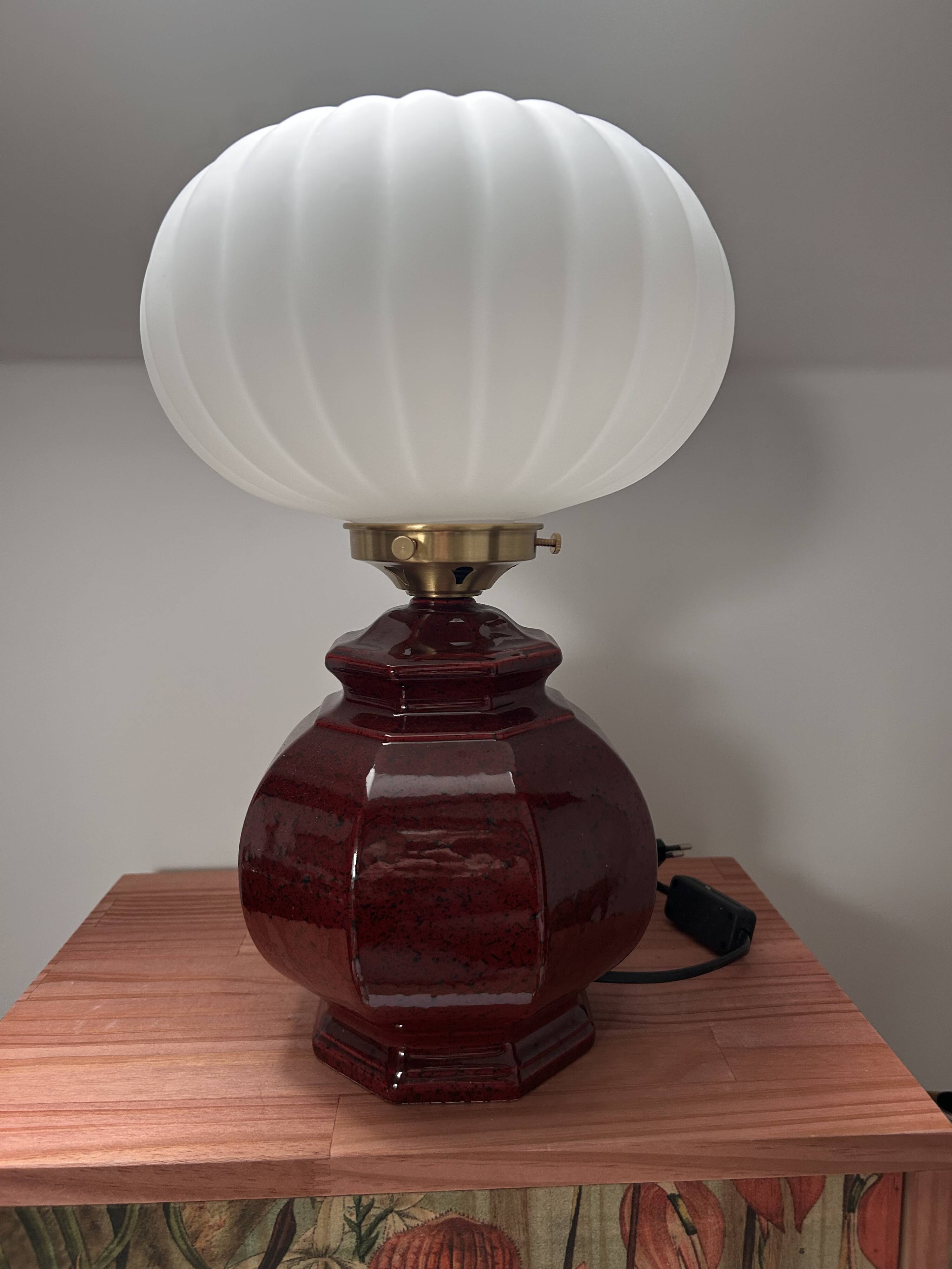 Vintage pleated opaline globe table lamp