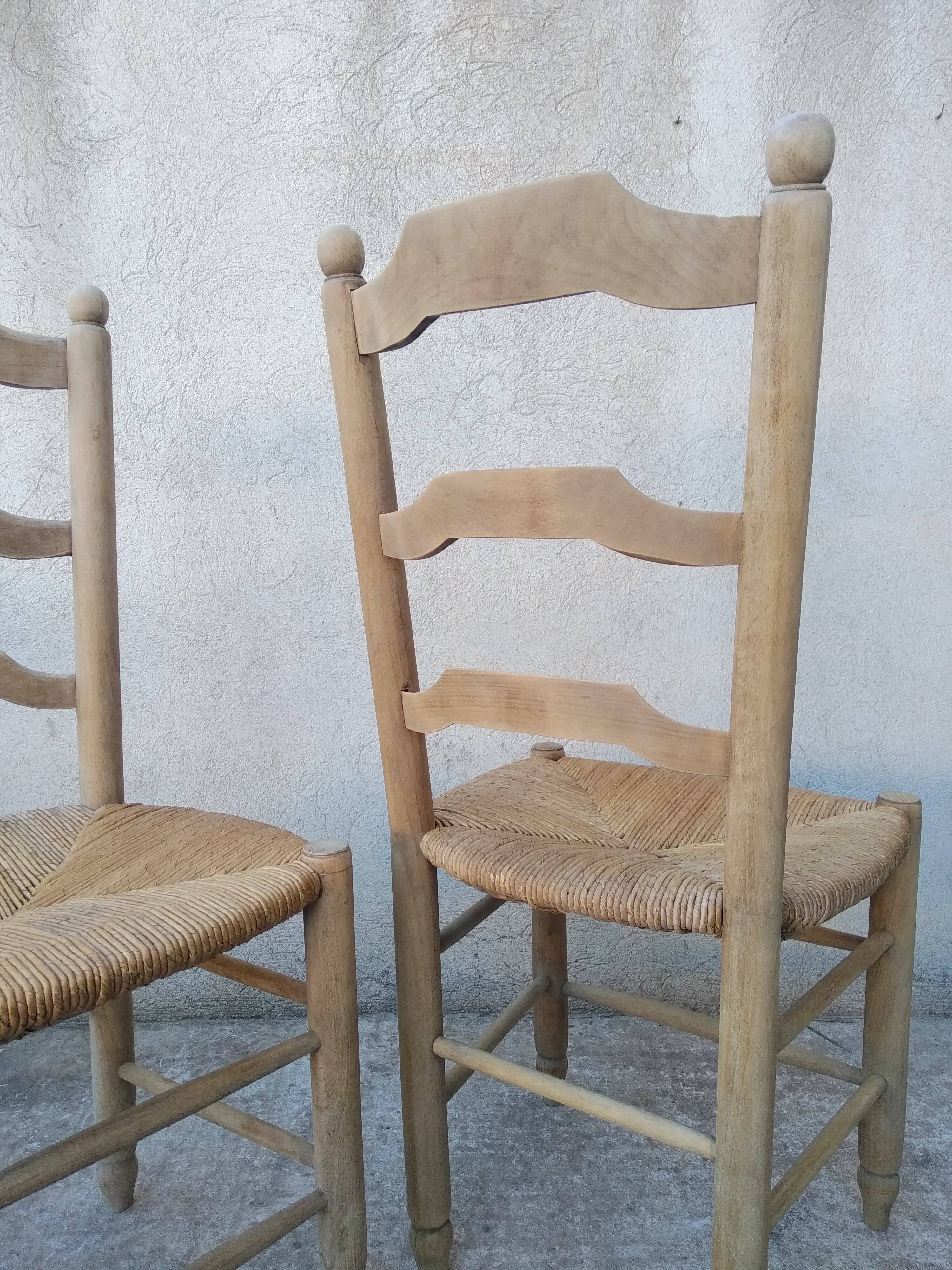 2 vintage straw chairs