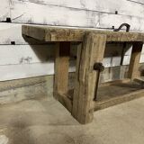 Carpenter's workbench