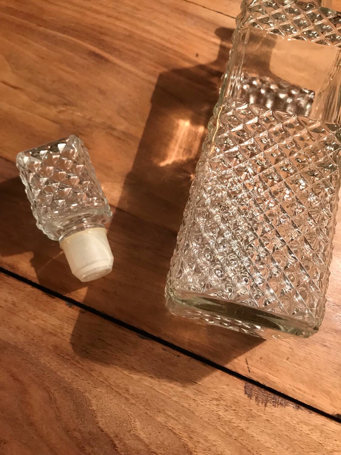 Glass carafe