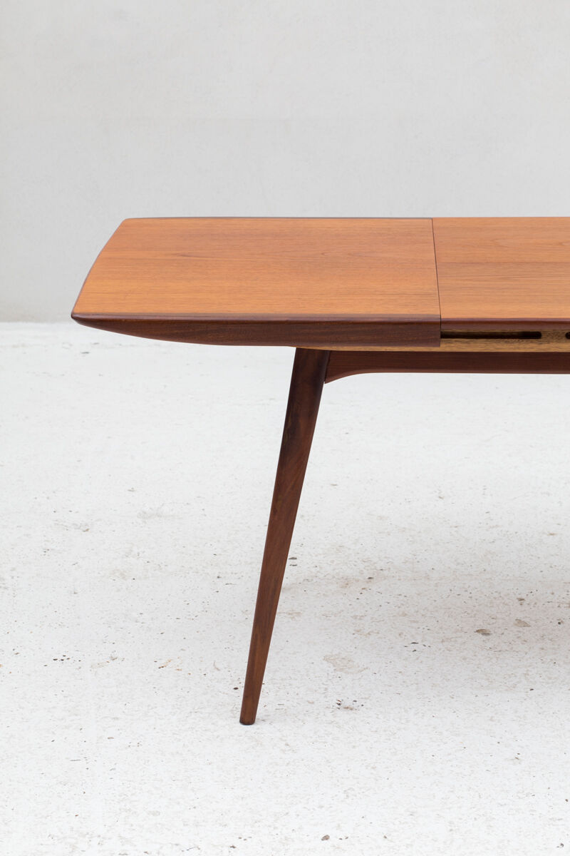 Dining table by Louis Van Teeffelen for Wébé, Dutch design, 1960’s