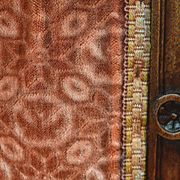 Chaise Curule en Noyer massif, goût Renaissance – Fin XIXe