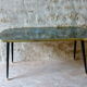 Table basse décor oiseaux bleus, années 60-70