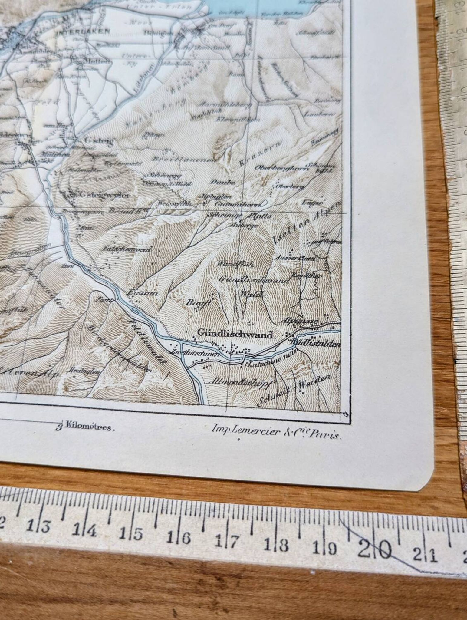 Imprimée en 1844, les environs d'Interlaken, Suisse.