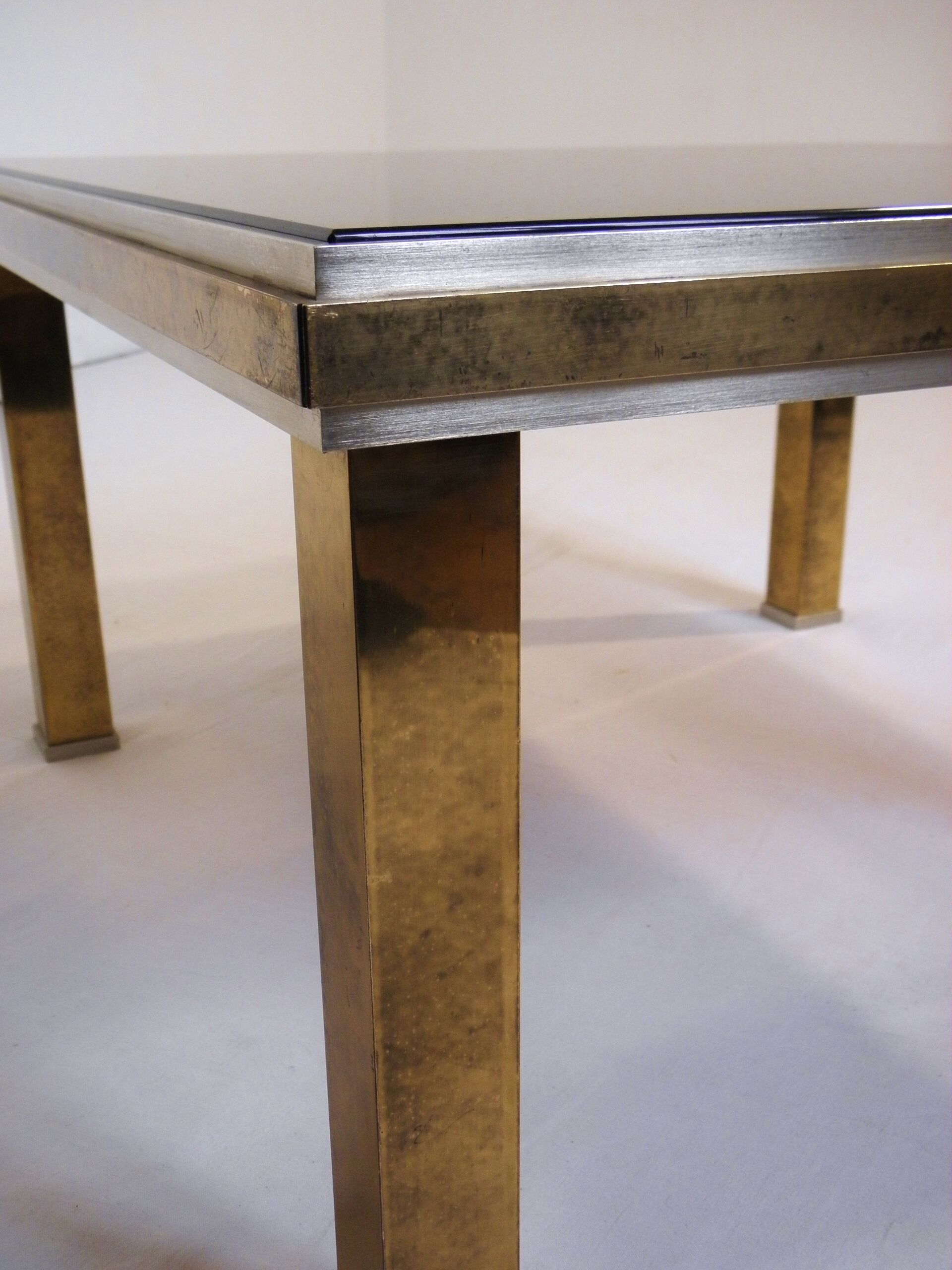 Low table in brass and glass 1970s