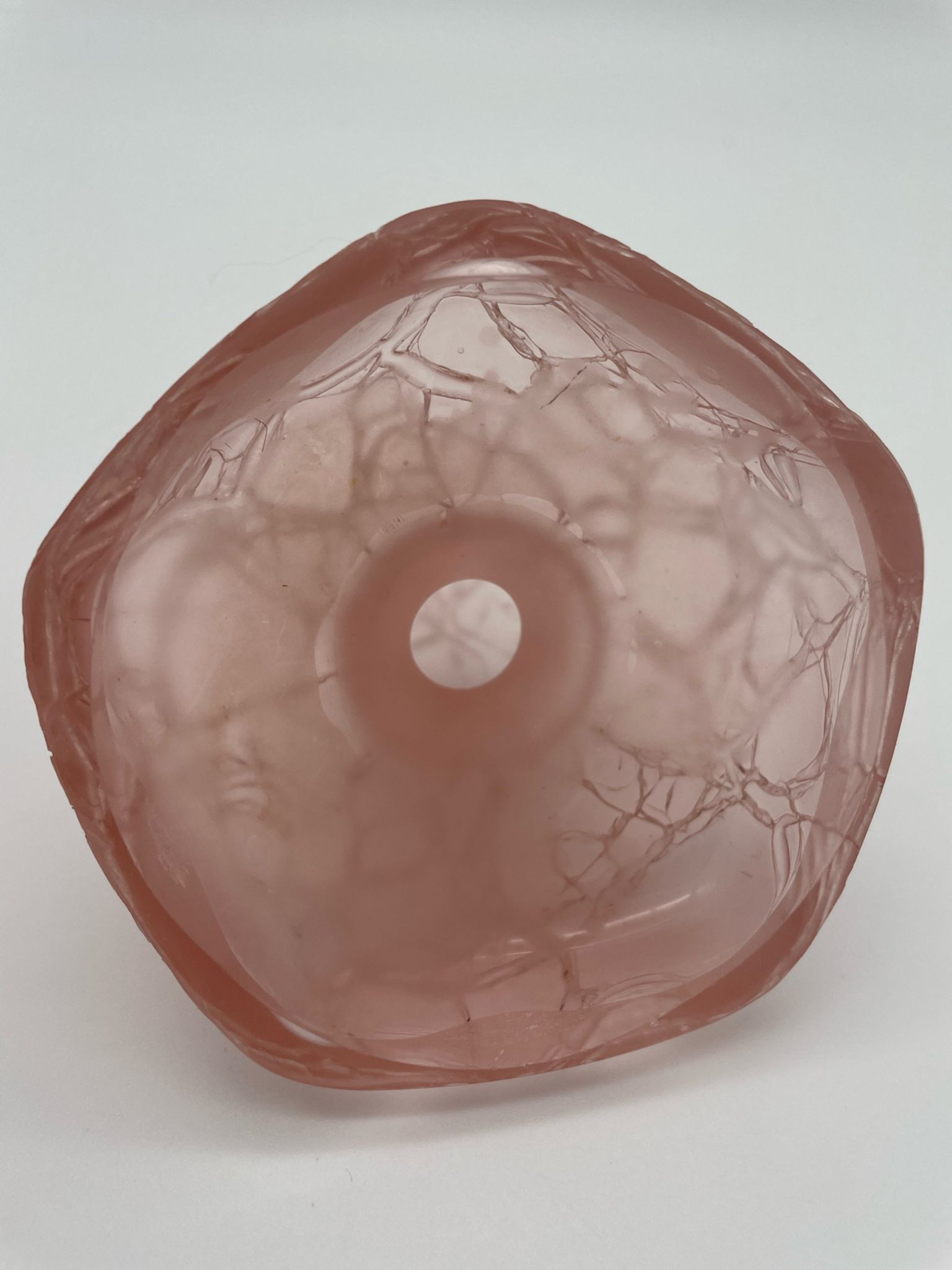 Pink vintage cotton pot in cracked glass paste Marcel Franck