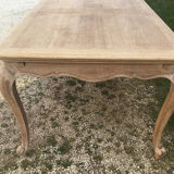 Table de style Louis XV décapée