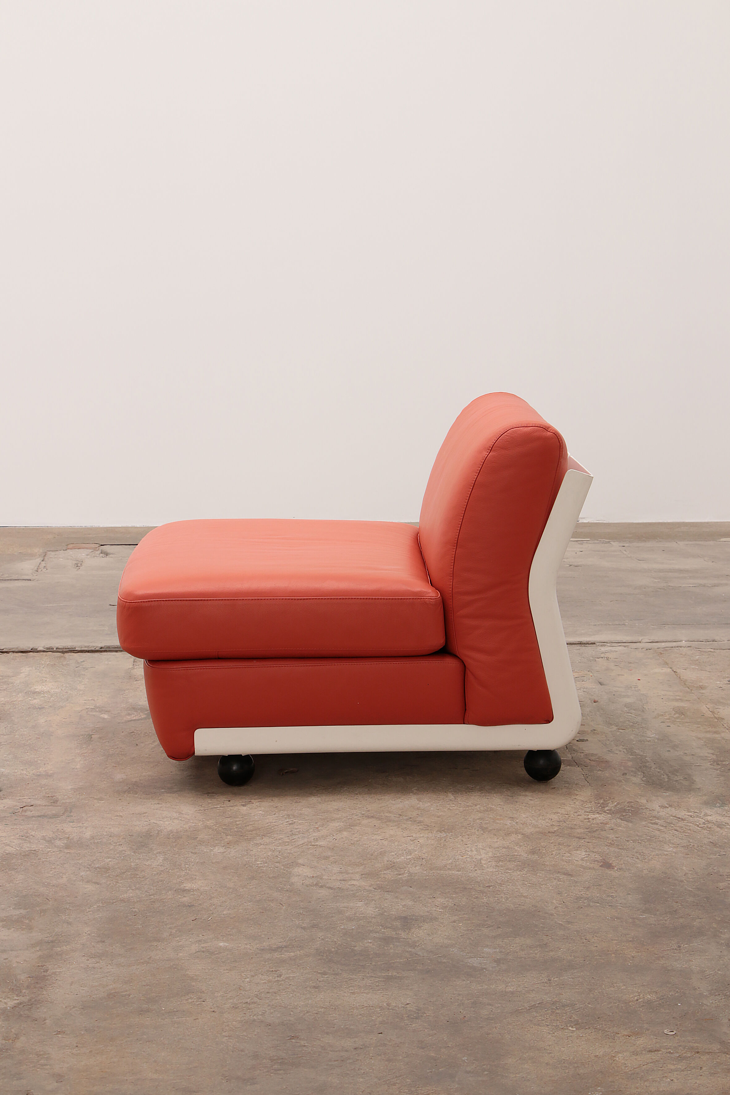 Mario Bellini Amanta modular sofa in orange leather for C&B Italy, 1960s