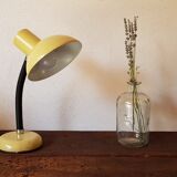 Desk lamp