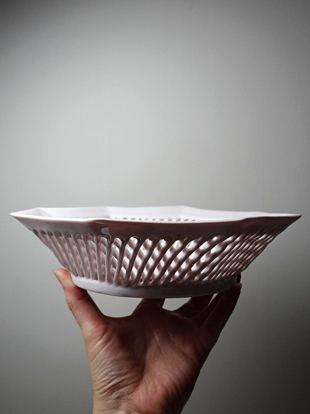 Pale pink woven octagonal porcelain bowl, circa 1950.