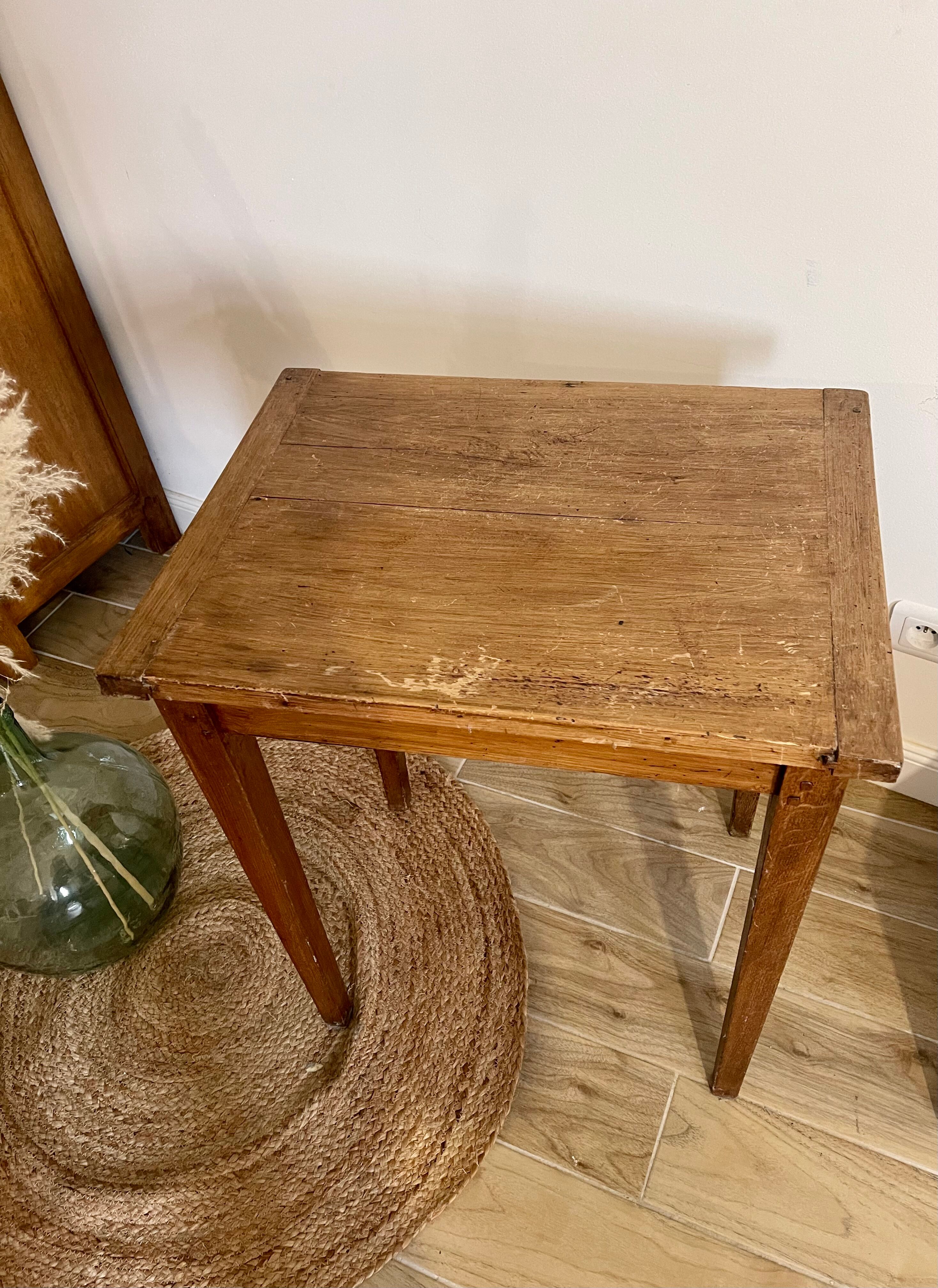 Side table or desk