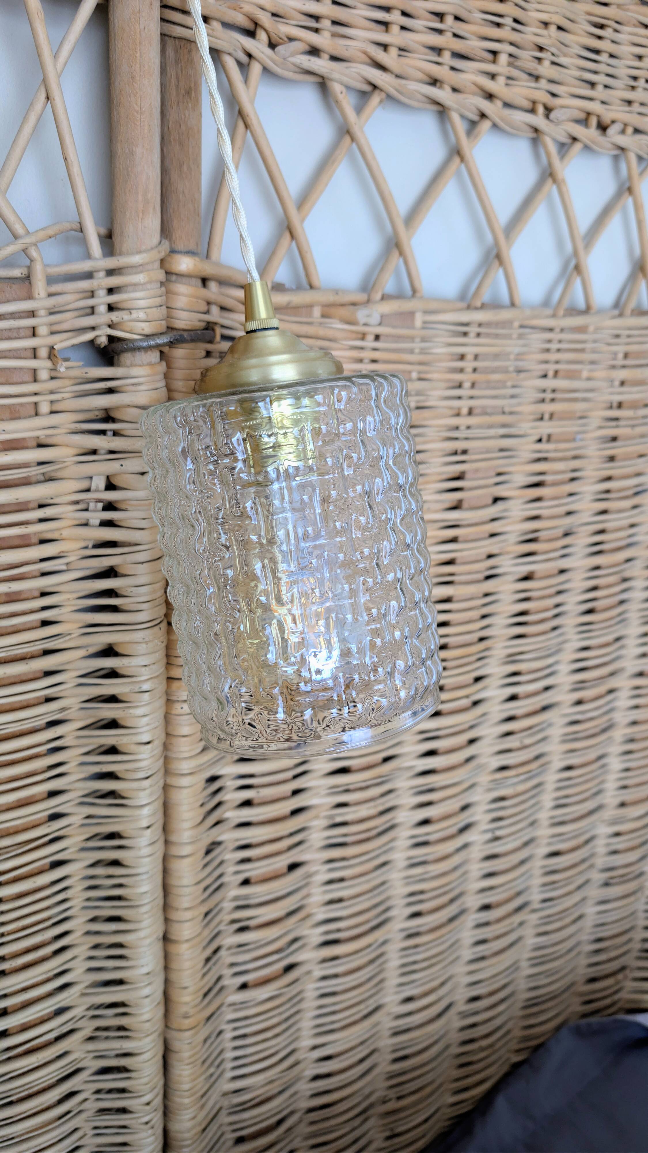 Hammered glass table lamp with vintage style shade