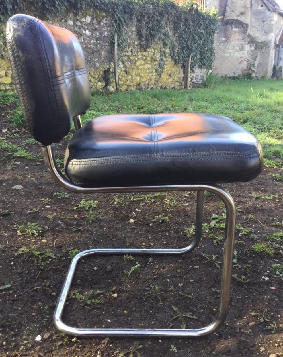 Pair of vintage armchairs 70 black
