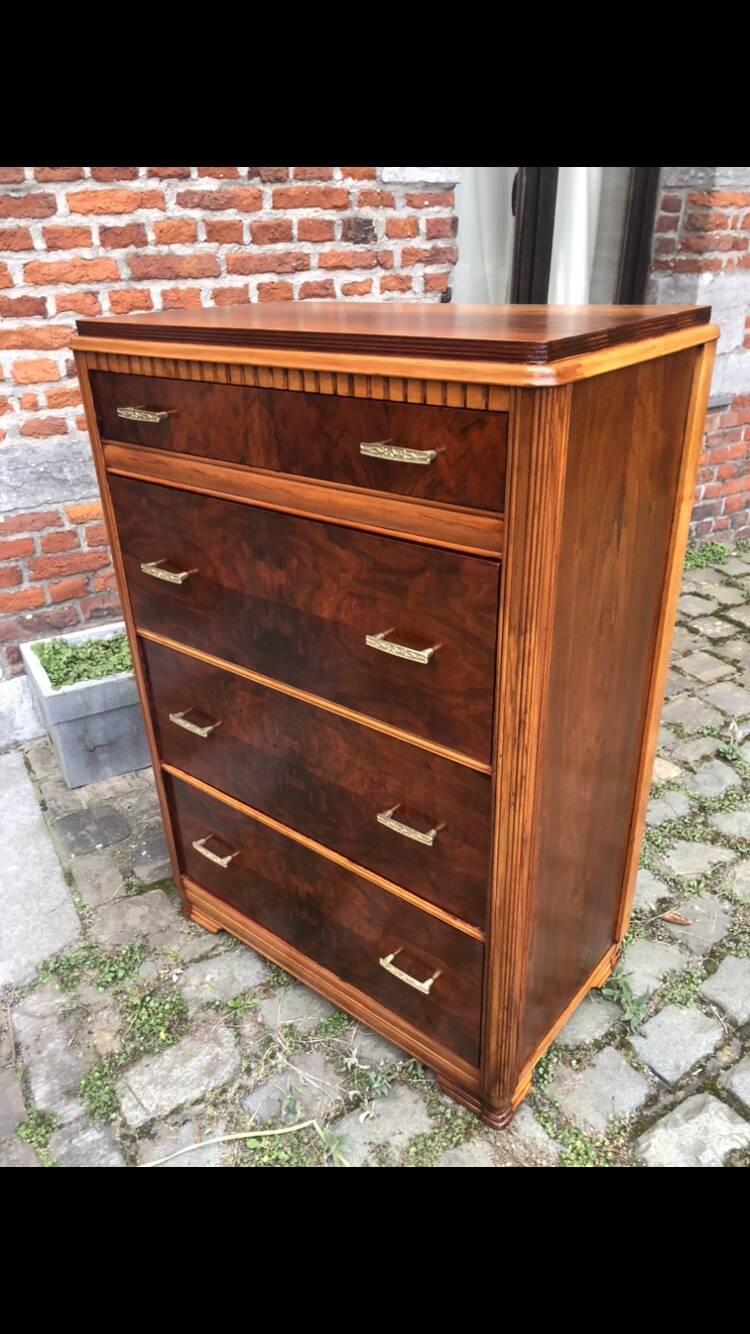 Art Deco chest of drawers