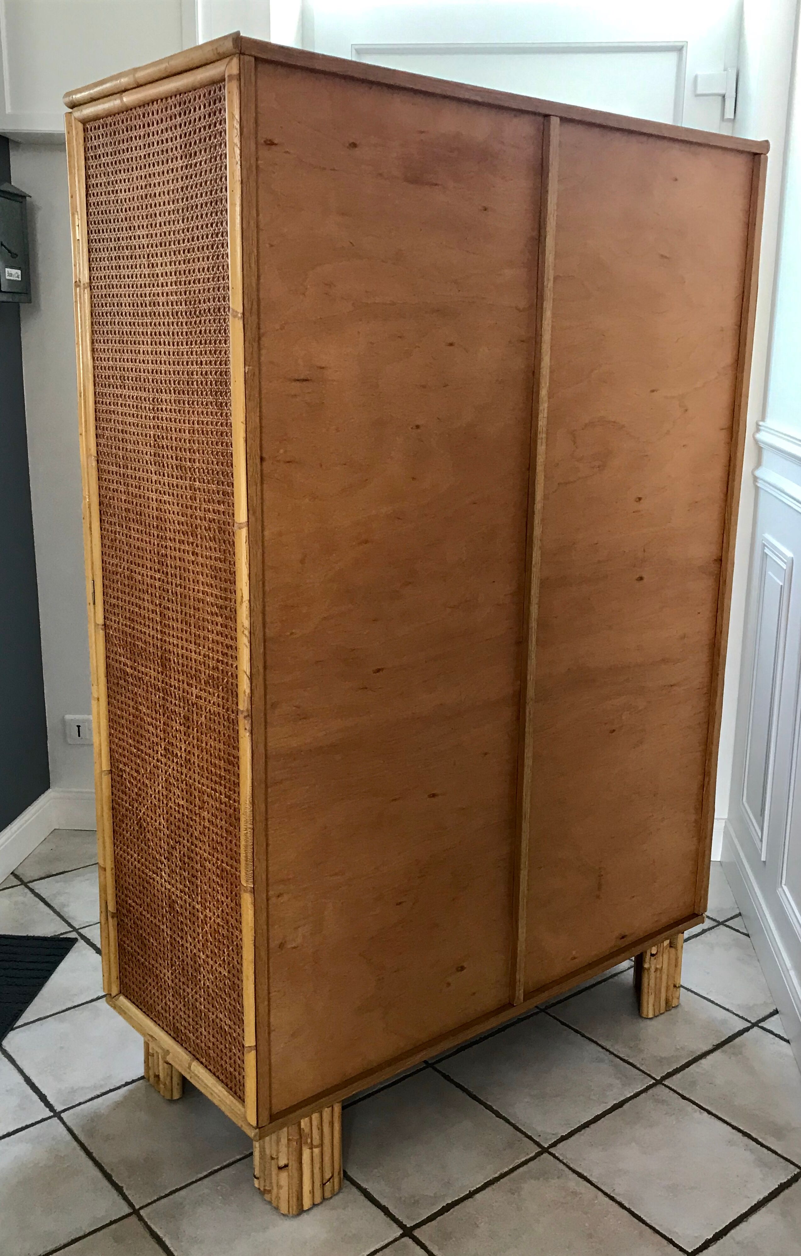 Rattan cabinet and oak 60/70