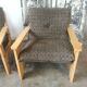 Paire de fauteuils vintage en bois