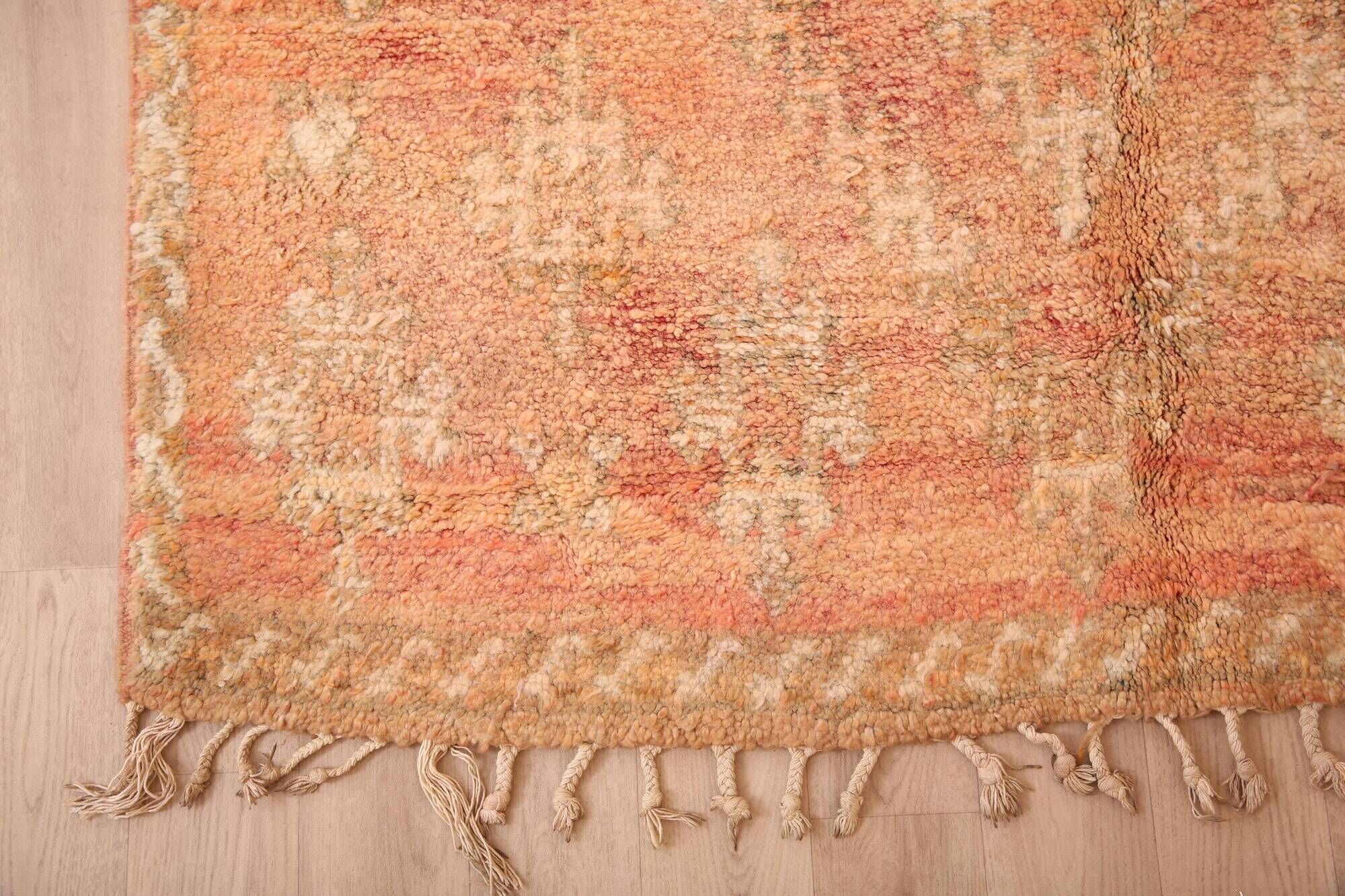 Peach Vintage Moroccan Rug 163 x 289 cm, Berber Wool Rug, Handmade Boho Rug