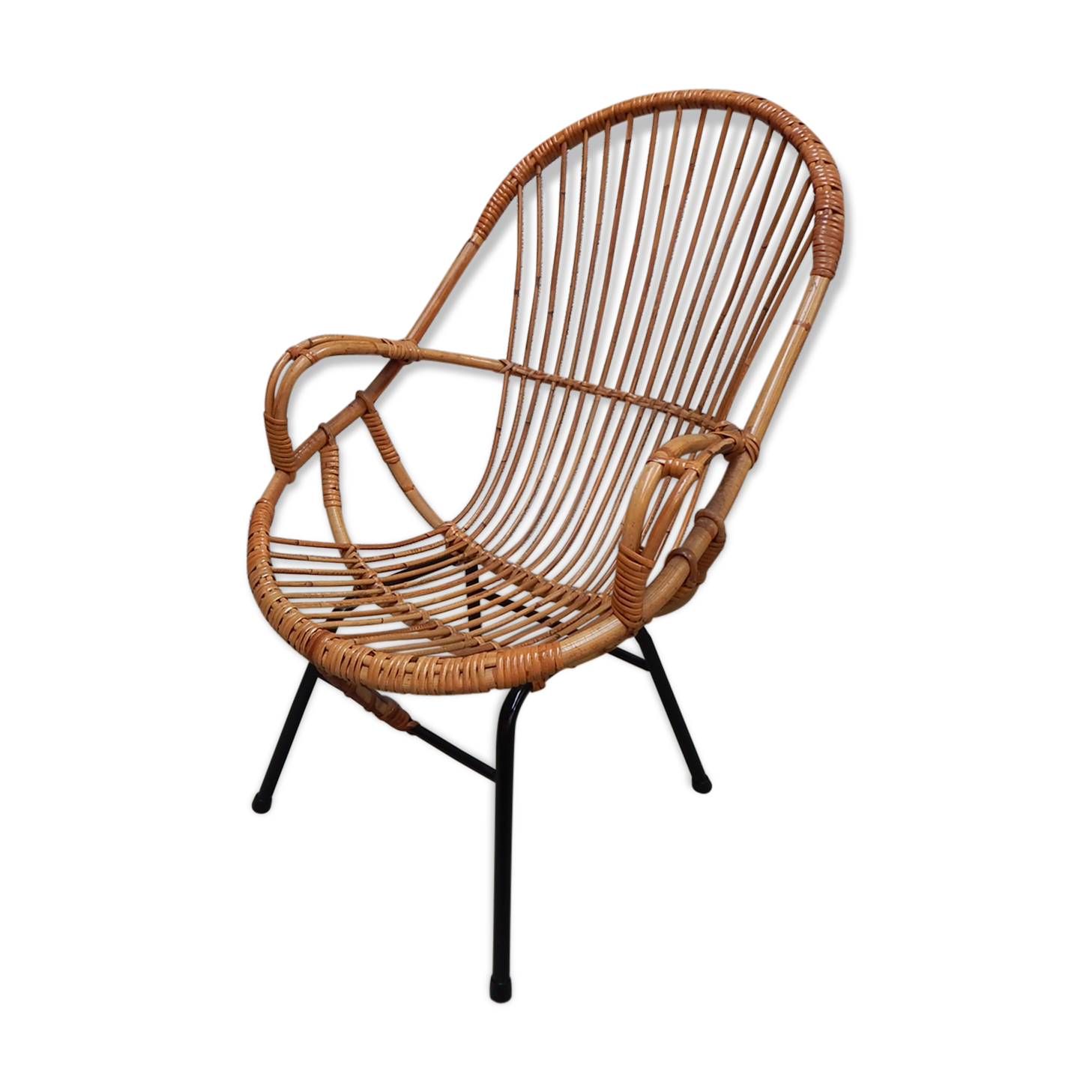 Rattan armchair with foot metal of the 60s