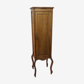 Armoire style Louis XV en noyer