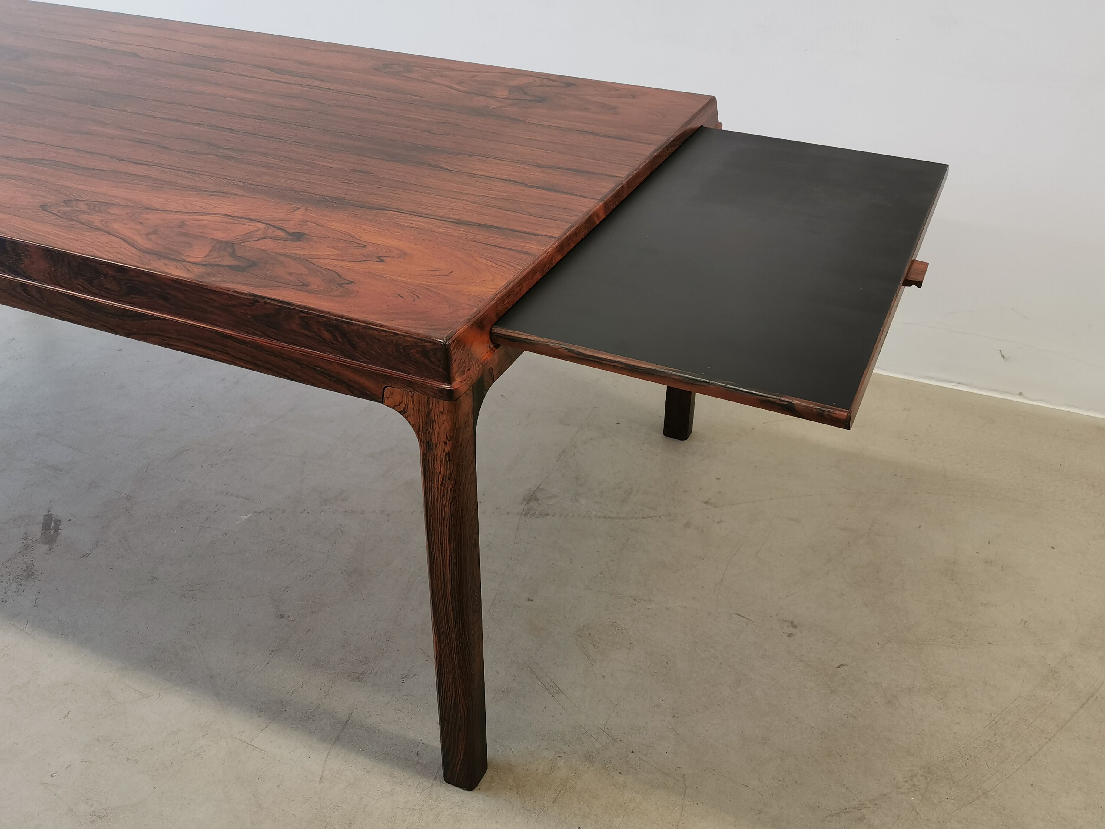 Scandinavian rosewood coffee table Johannes Andersen for Trensum